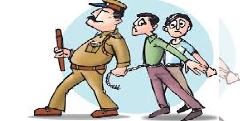 मुनिकीरेती में चरस के दो सौदागर गिरफ्तार