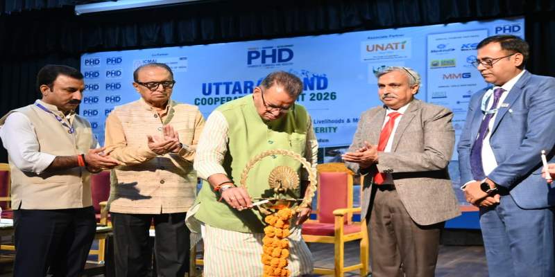 सहकारिता ग्रामीण विकास, स्वावलंबन और किसानों की आय बढ़ाने का सशक्त माध्यम: गणेश जोशी
