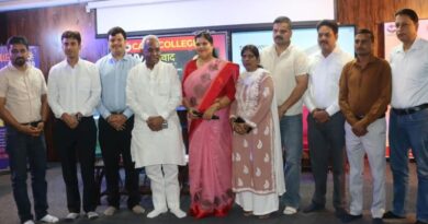 युवा संवाद में गूंजा नशामुक्त समाज का संदेश, छात्रों को नशे से दूर रहने की दिलाई शपथ